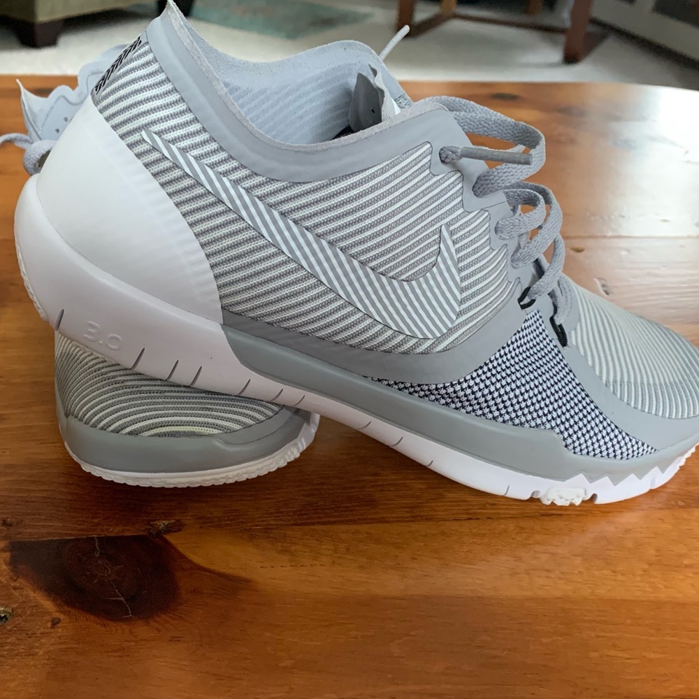 NWOT Nike Free 3.0 NEW Men's 7.5
